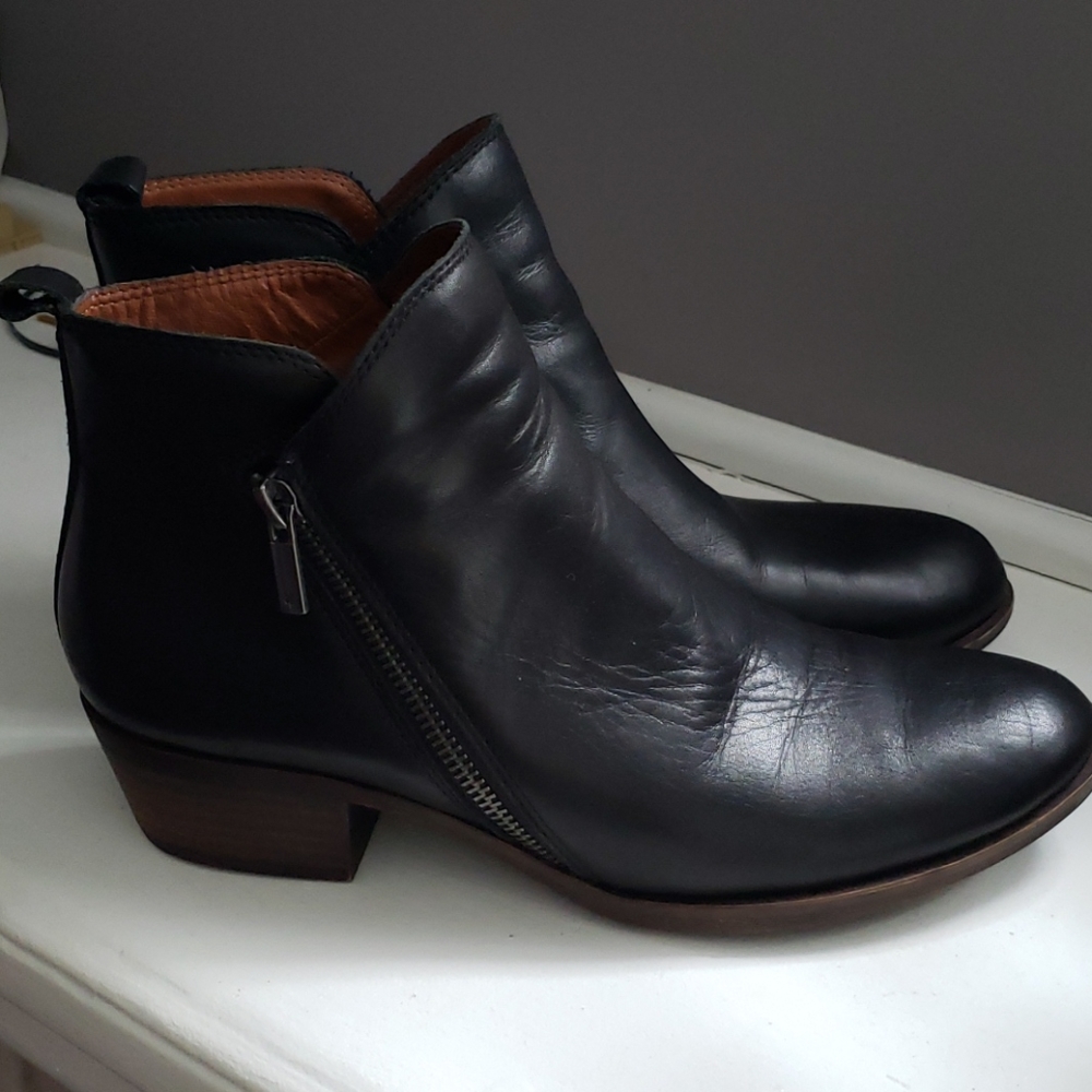 Lucky Brand Basel ankle bootie